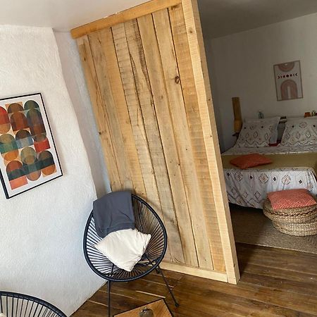 La Maison Du Commandeur Maine-de-Boixe Bagian luar foto